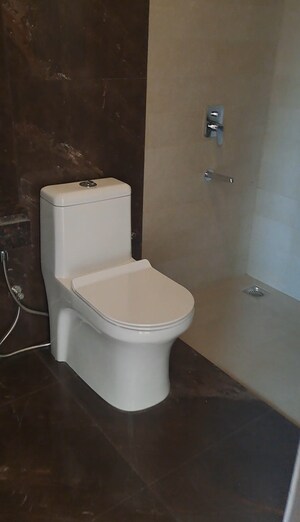 Bathroom in 2 BHK Apartment at One Indiabulls Thane, Pokhran Road No Two – for Sale