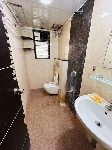 Master Bedroom in 2 BHK Apartment at Amanora Trendy Homes, Hadapsar – for Rent