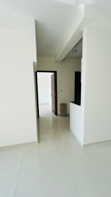 2 BHK Apartment For Rent in Amanora Adreno Towers, Hadapsar