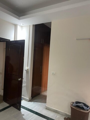 Room in 5 BHK Villa at SS Mayfield Gardens, Sector 51 – for Rent