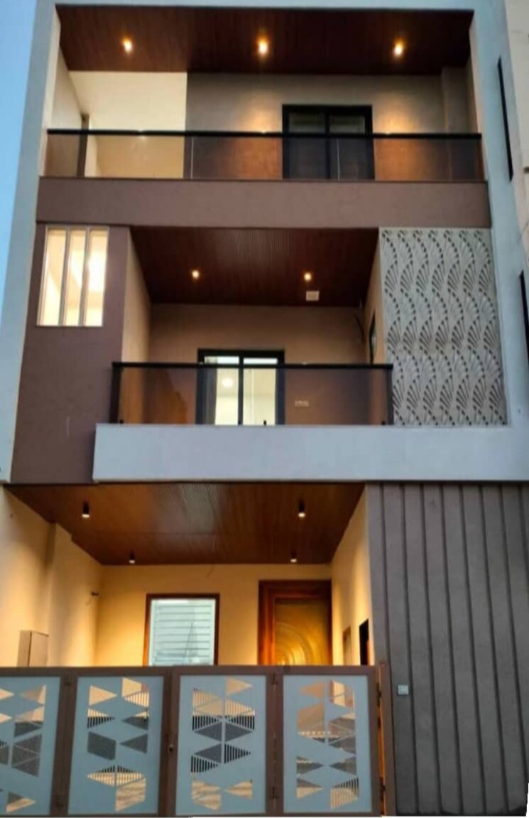 Listing Cover Image