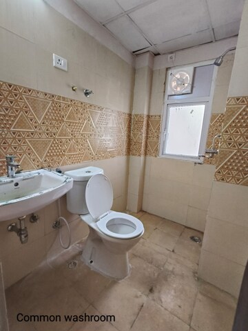 Bathroom in 2 BHK Apartment at Amrapali Golf Homes, Haibatpur – for Rent