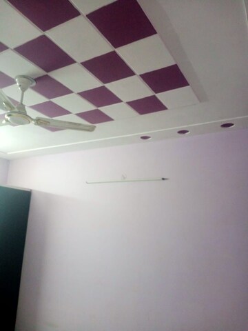 Room in 2.5 BHK Builder Floor at Uttam Nagar West – for Rent