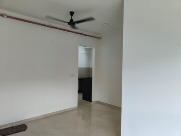 Room in 3 BHK Apartment at Kanakia Spaces Sevens, Andheri East – for Rent