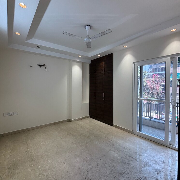 Room, safdarjang enclave 3 Bedroom 1800 Sq.Ft. Builder Floor In Safdarjang Enclave Delhi 8386747
