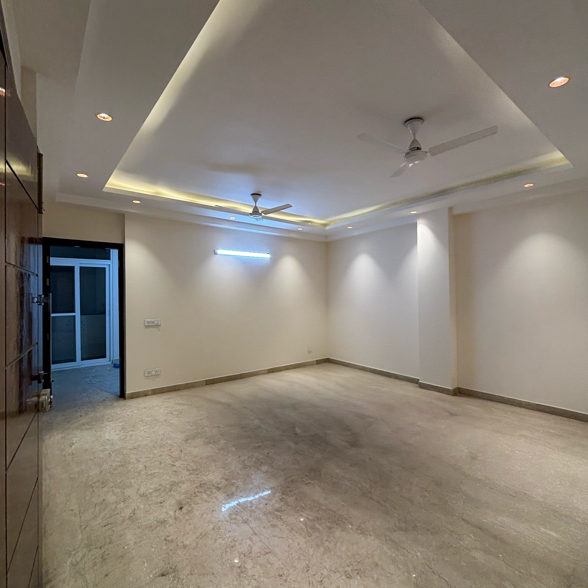3 BHK + Servant Room Builder Floor For Sale in Safdarjang Enclave