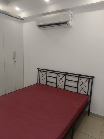 Room in 2 BHK Apartment at Gulshan Bellina, Sector 16 Greater Noida – for Rent
