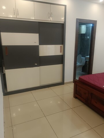 Furnished Amenities in 2 BHK Apartment at Gulshan Bellina, Sector 16 Greater Noida – for Rent