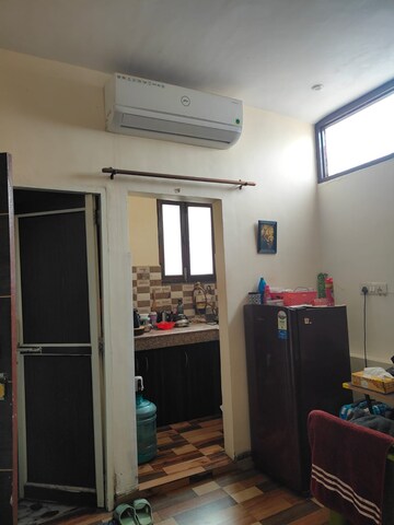Room in 1 RK Builder Floor at Freedom Fighters Enclave – for Rent