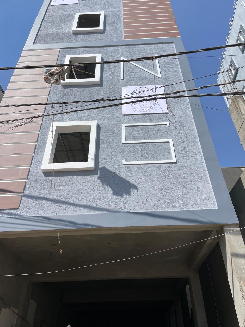 6+ BHK + Extra Room Independent House For Sale in Kondapur