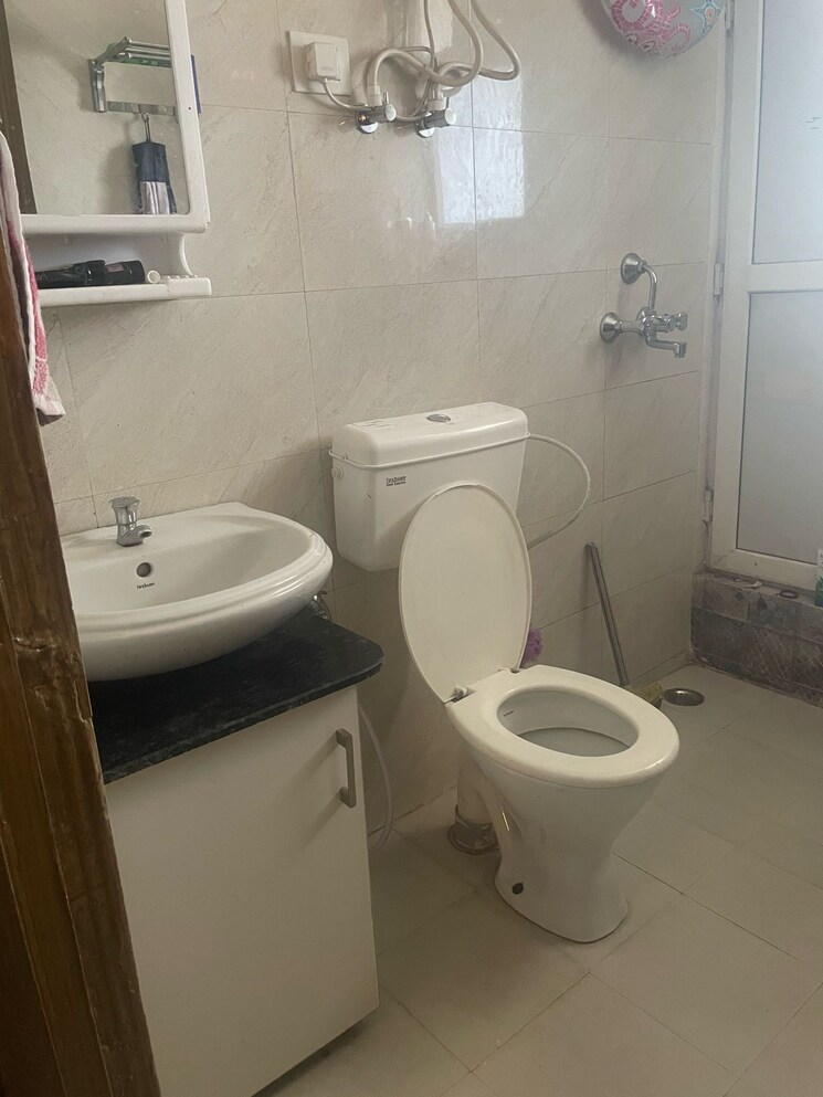 Bathroom, signature-global-the-millennia 2 Bedroom 666 Sq.Ft. Apartment In Sector 37d Gurgaon 8322337