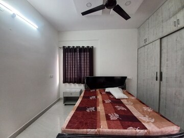 Bedroom in 3 BHK Apartment at Kondapur – for Rent