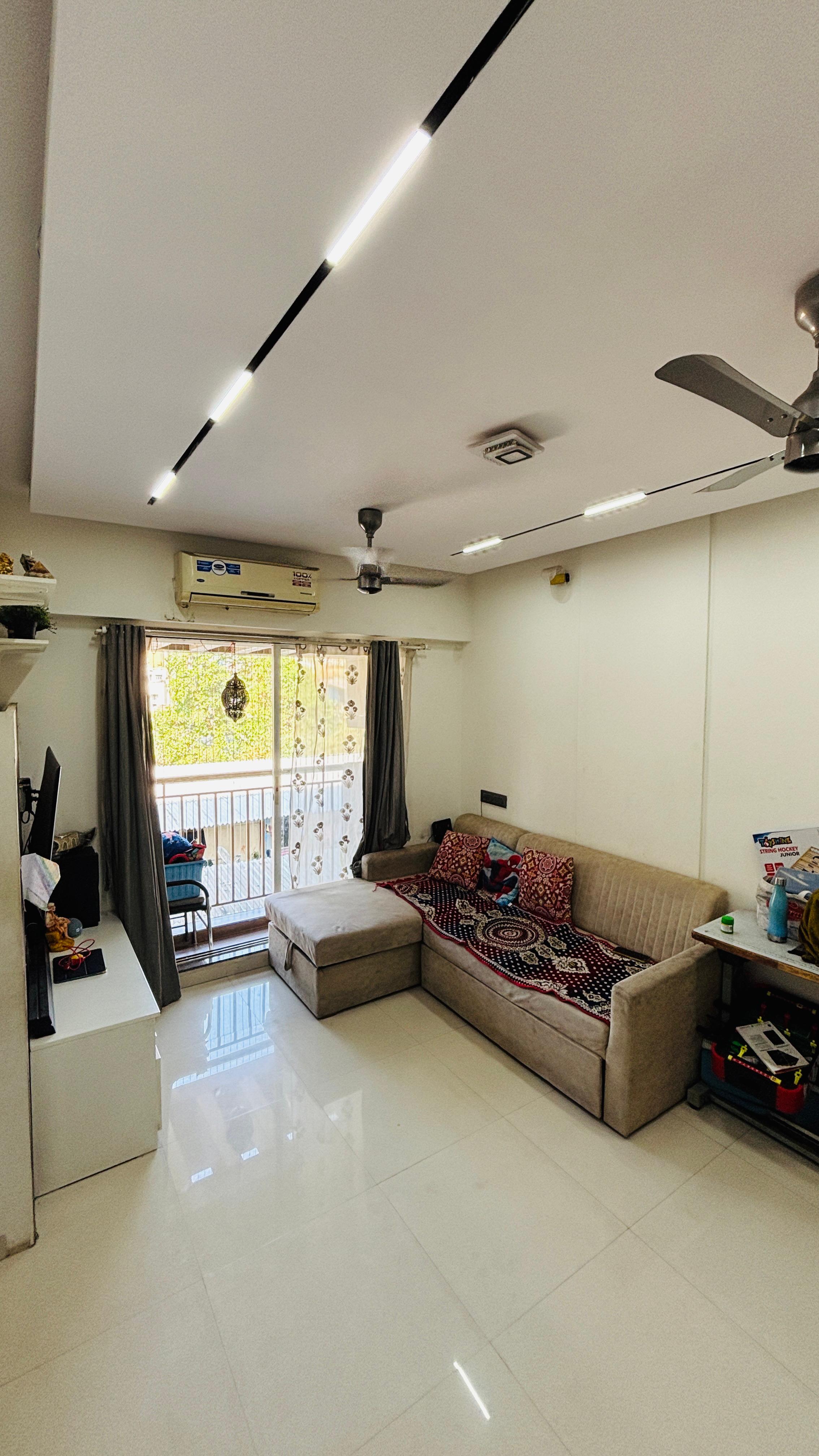 2 BHK + Study Room,Extra Room Apartment For Sale in Metropolis Aquaris Phase 