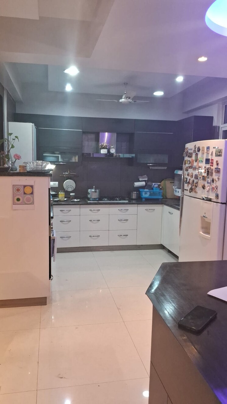 Kitchen, shiv-shankar-society 3 Bedroom 2400 Sq.Ft. Apartment In Sector 51 Gurgaon 8386963