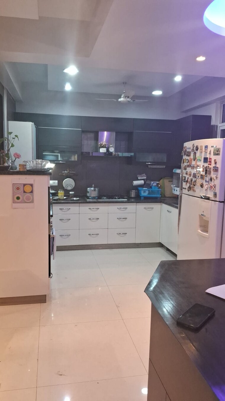 Kitchen, shiv-shankar-society 3 Bedroom 2400 Sq.Ft. Apartment In Sector 51 Gurgaon 8386963