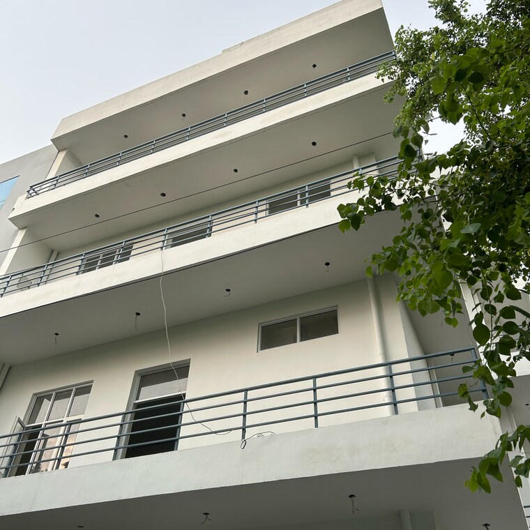 Exterior View, sector 108 6 Bedroom 112 Sq.Mt. Villa In Sector 108 Noida 8387004