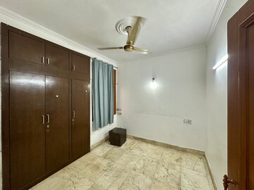 Bedroom in 3 BHK Apartment at Pitampura – for Sale