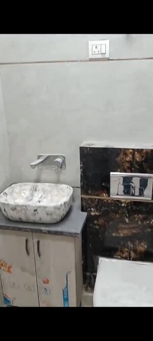 Kitchen in 3 BHK Builder Floor at Rohini Sector 7 – for Sale