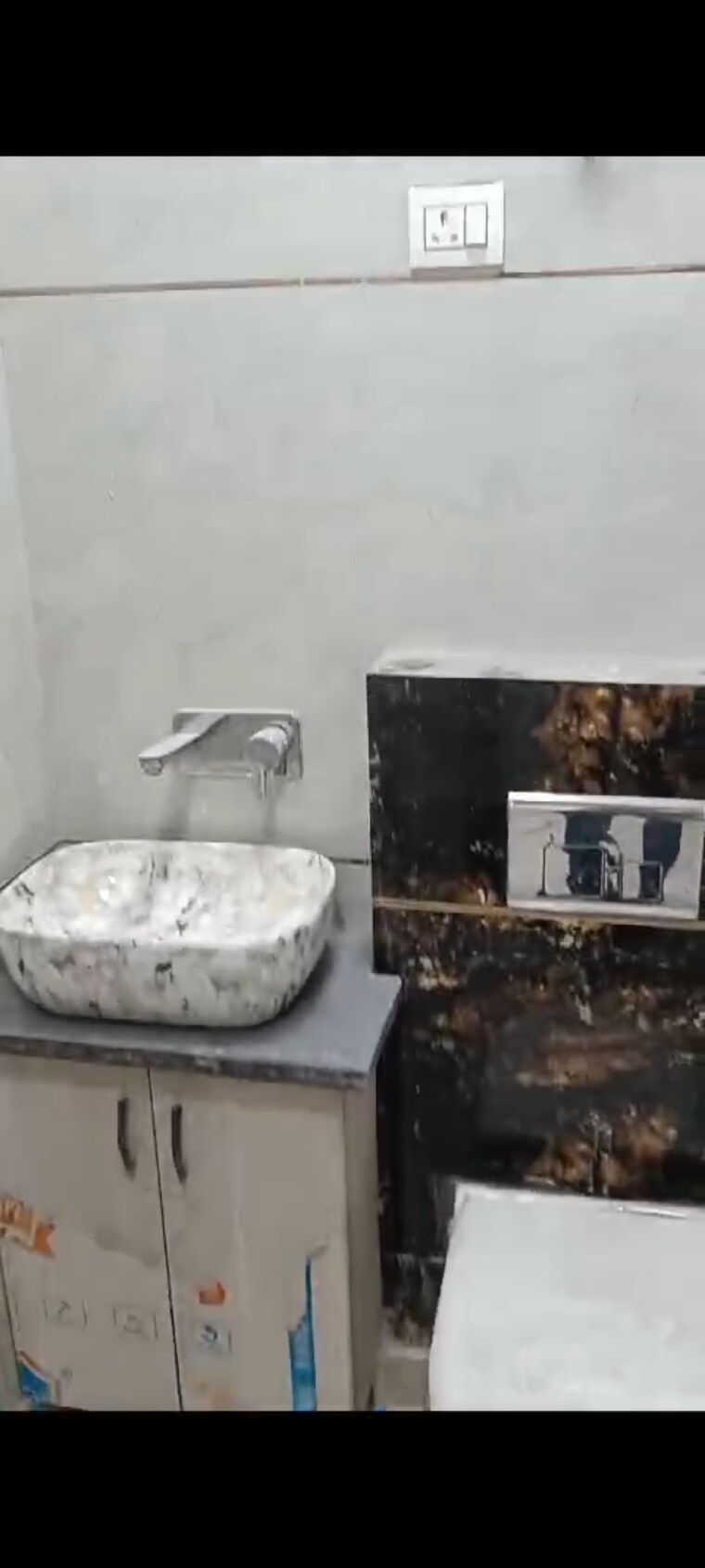 Kitchen, rohini sector 7 3 Bedroom 64 Sq.Mt. Builder Floor In Rohini Sector 7 Delhi 8387054