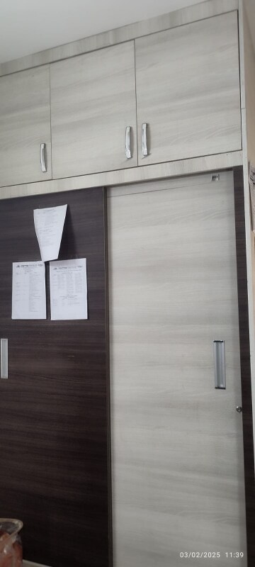 Room in 3.5 BHK Apartment at Anant Raj Maceo, Sector 91 – for Rent