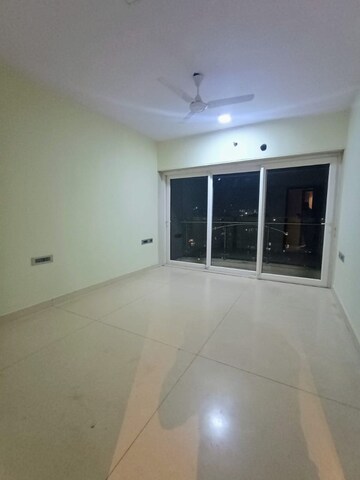 Building Lobby in 1 BHK Apartment at Sabri Building Apartment, Chembur – for Rent