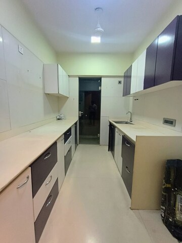Master Bedroom in 1 BHK Apartment at Sabri Building Apartment, Chembur – for Rent