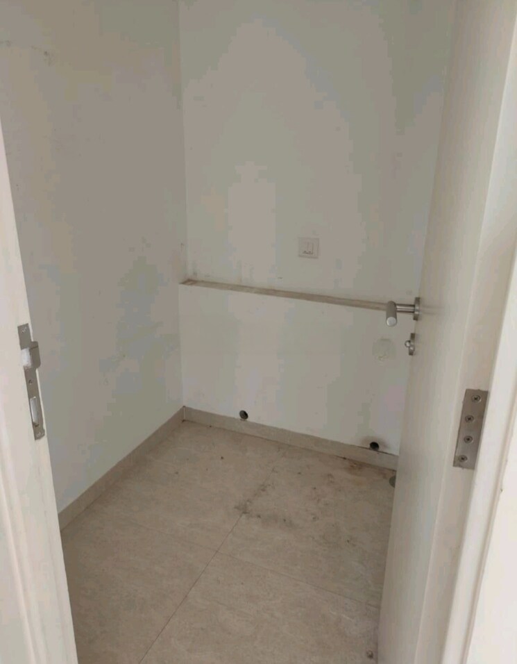 Room, hiranandani-estate-pelican 2 Bedroom 1050 Sq.Ft. Apartment In Ghodbunder Road Thane 8387239