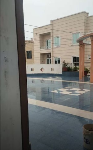 Master Bedroom in 4 BHK Penthouse at Aliganj – for Sale