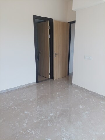 Room in 1 BHK Apartment at L&T Emerald Isle, Powai – for Rent