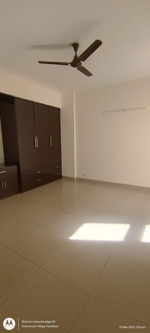 Furnished Amenities in 2 BHK Apartment at Eros Kenwood Tower, Charmwood Village – for Sale