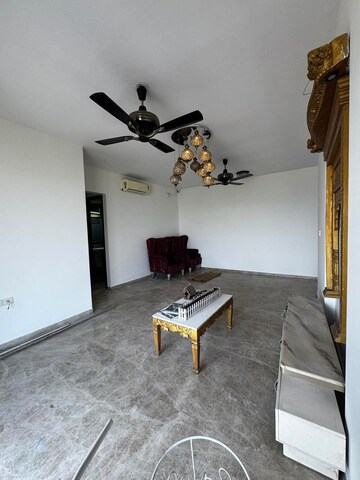 Furnished Amenities in 3 BHK Apartment at Lodha Splendora, Ghodbunder Road – for Rent