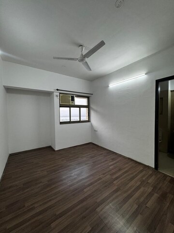 Room in 3 BHK Apartment at Lodha Splendora, Ghodbunder Road – for Rent