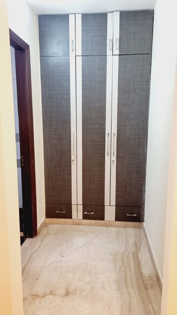 Master Bedroom in 3 BHK Builder Floor at Kohli One Malibu Town, Sector 47 – for Rent