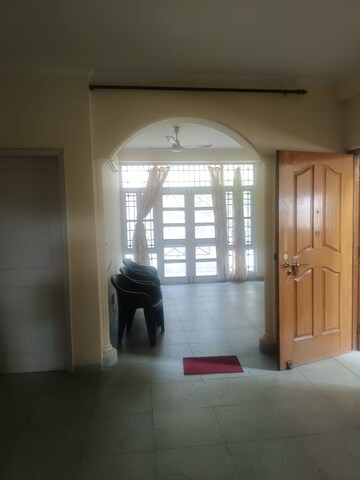 Building Lobby in 3 BHK Builder Floor at Unitech South City II, Sector 50 – for Rent
