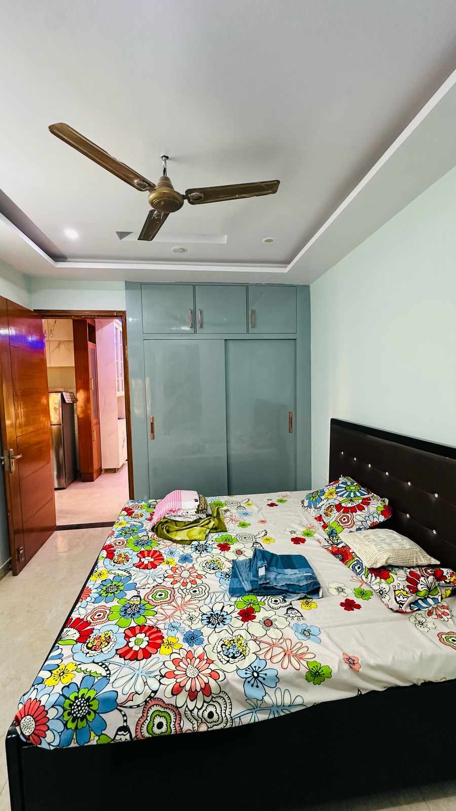 2 BHK Apartment For Sale in Himalaya Tower