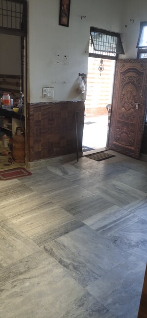 Furnished Amenities in 2 BHK Independent House at Kalindi Vihar – for Sale