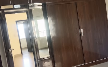 3 BHK Apartment For Rent in AWHO Shanti Vihar, Sector 95