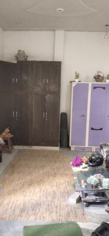 Furnished Amenities in 2 BHK Independent House at Kalindi Vihar – for Sale