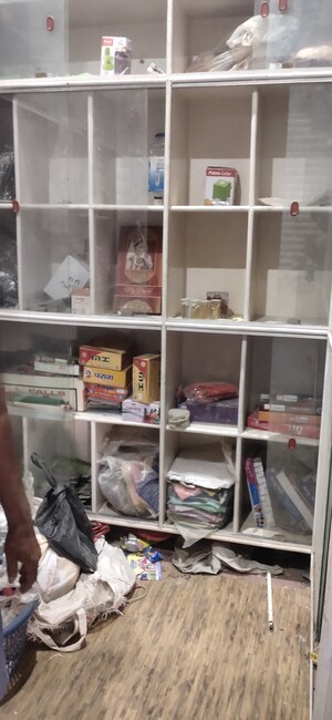 Furnished Amenities in 2 BHK Independent House at Kalindi Vihar – for Sale