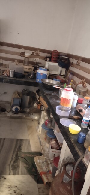 Master Bedroom in 2 BHK Independent House at Kalindi Vihar – for Sale