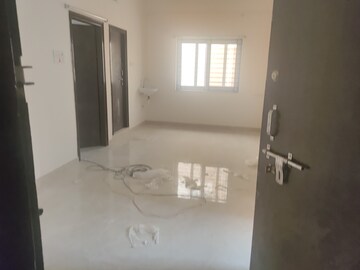 Room in 2 BHK Apartment at Manikonda – for Rent