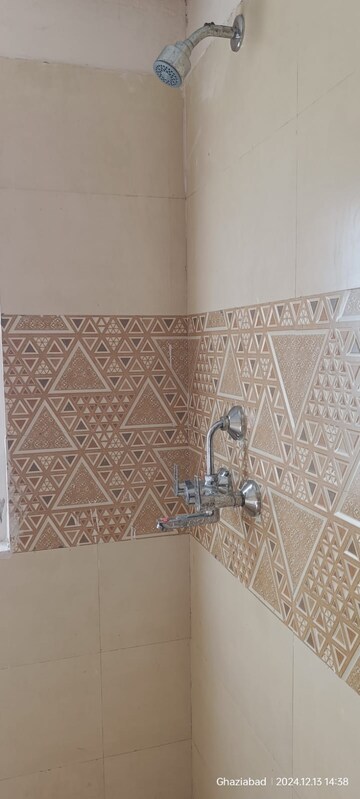 Bathroom in 3 BHK Apartment at Amrapali Golf Homes, Sector 4, Greater Noida – for Rent