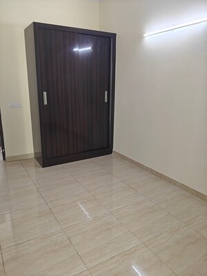 Room in 4 BHK Apartment at Gaur Saundaryam, Tech Zone 4 Greater Noida – for Sale