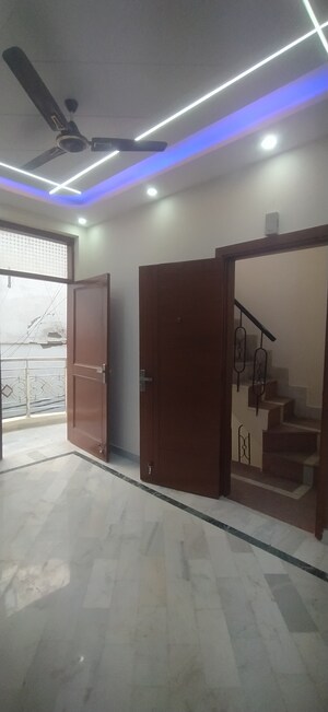 Bedroom in 1 BHK Builder Floor at Khirki Extension – for Sale