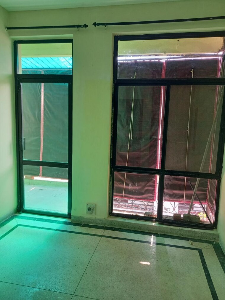 Room, mrg-the-balcony 2 Bedroom 1050 Sq.Ft. Apartment In Sector 93 Gurgaon 8387470