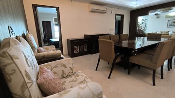 Living Room in 4 BHK Apartment at DLF The Summit, Dlf Phase V – for Rent