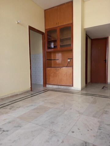 2 BHK Apartment For Rent in MRG The Balcony, Sector 93