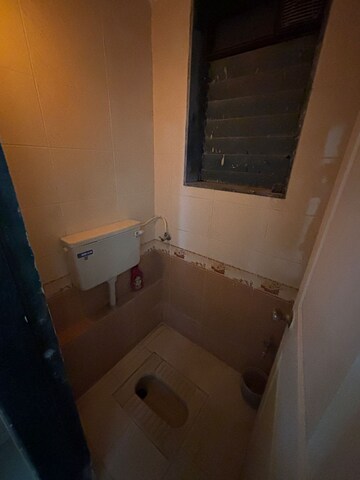 Bathroom in 1 BHK Apartment at Green View Goregaon, Goregaon East – for Rent