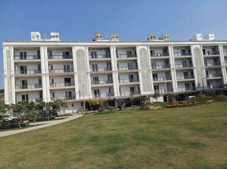 Exterior View, sector 10a 3 Bedroom 1620 Sq.Ft. Builder Floor In Sector 10a Gurgaon 8387598