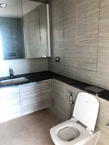 Bathroom in 4 BHK Apartment at DLF The Crest, Sector 54 – for Rent